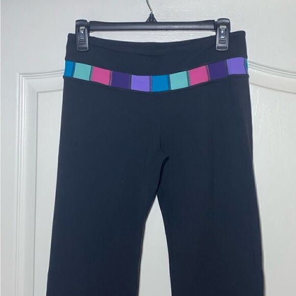 Lululemon pants Women's Size 6 - Picture 3 of 9